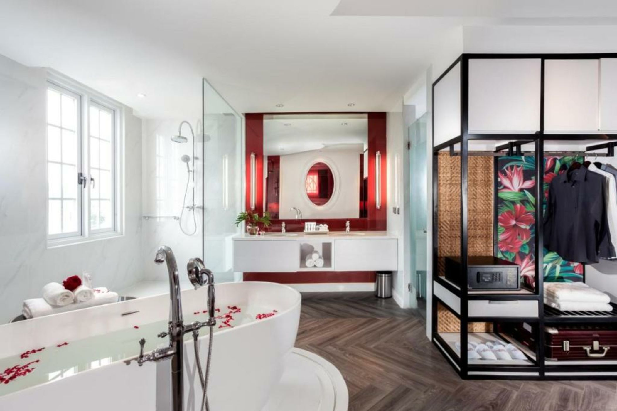 La Seine Boutique Hotel