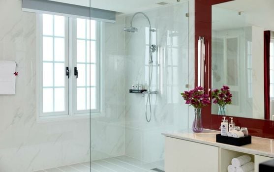 La Seine Boutique Hotel