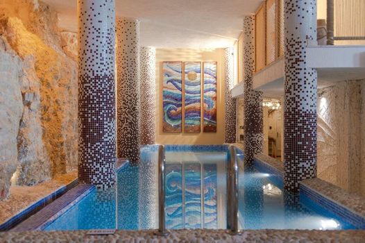 Peninsula Gardens Hotel