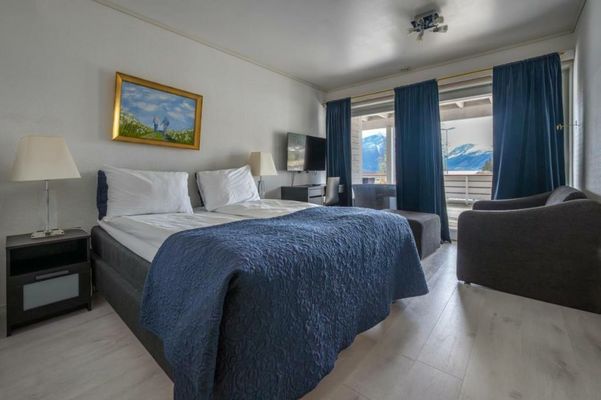 Sunde Fjord Hotel, free and easy parking