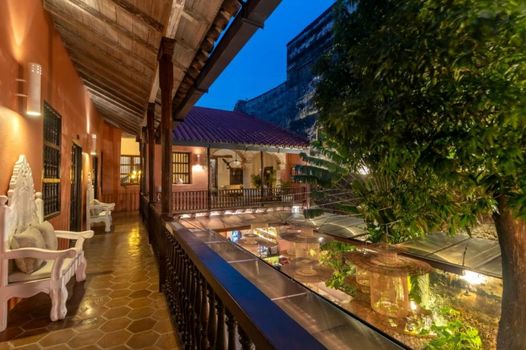 El Marques Hotel Boutique By GEH Suites