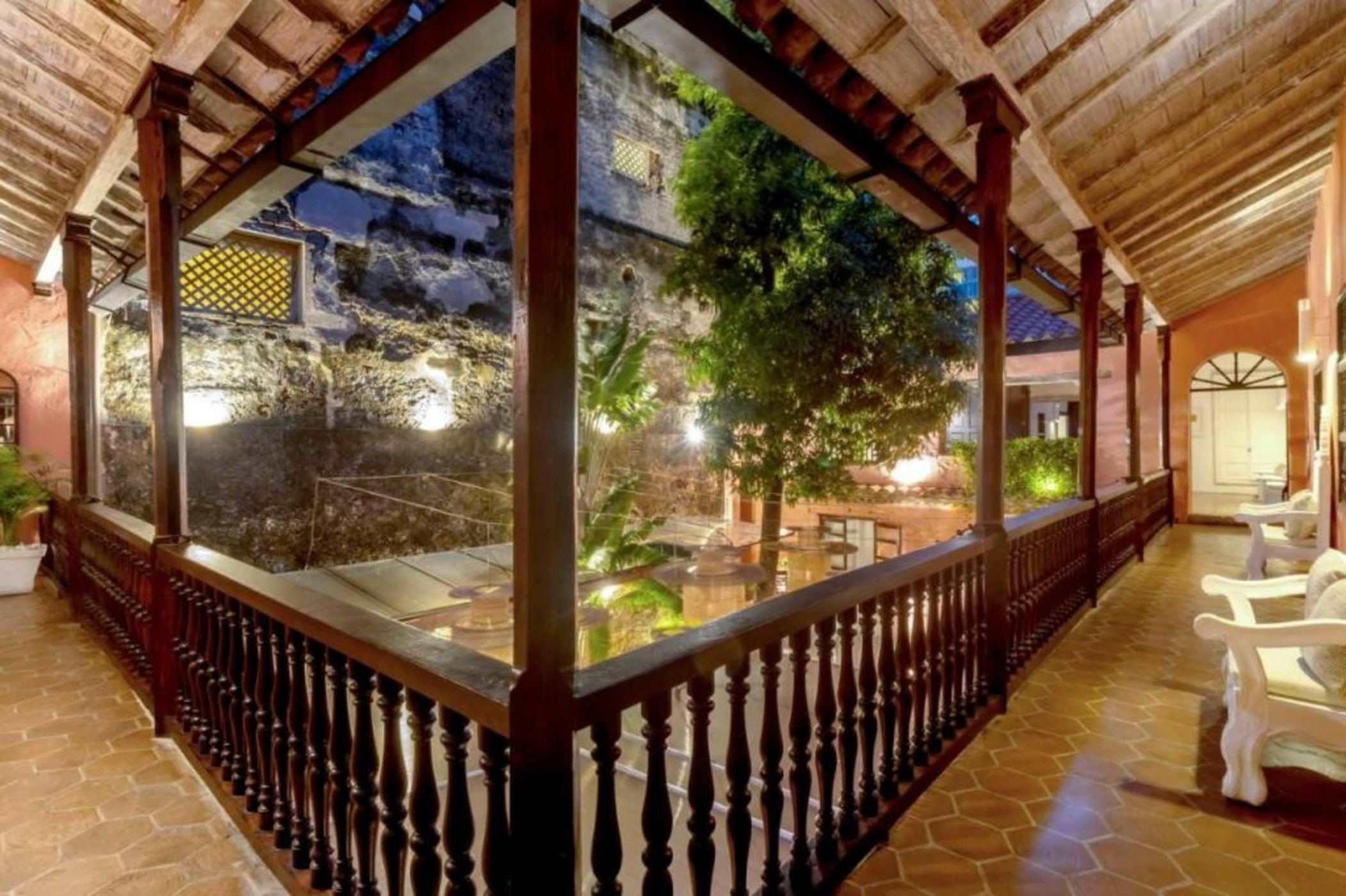 El Marques Hotel Boutique By GEH Suites