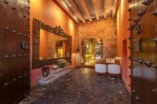 El Marques Hotel Boutique By GEH Suites