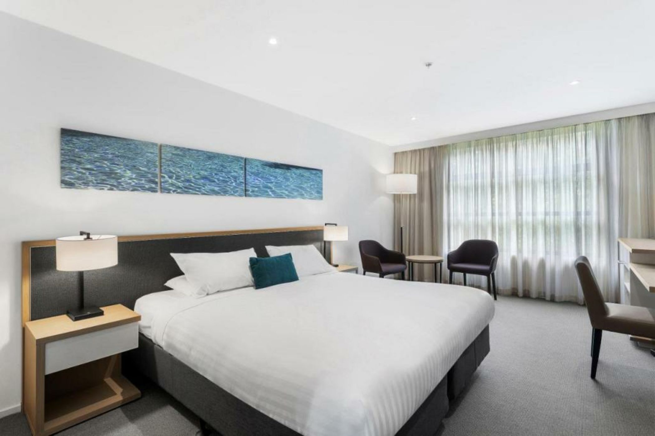 Quarters at Flinders Hotel