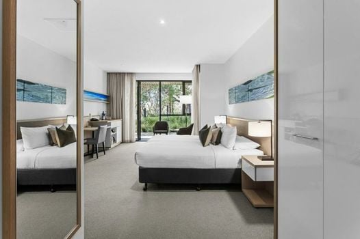 Quarters at Flinders Hotel