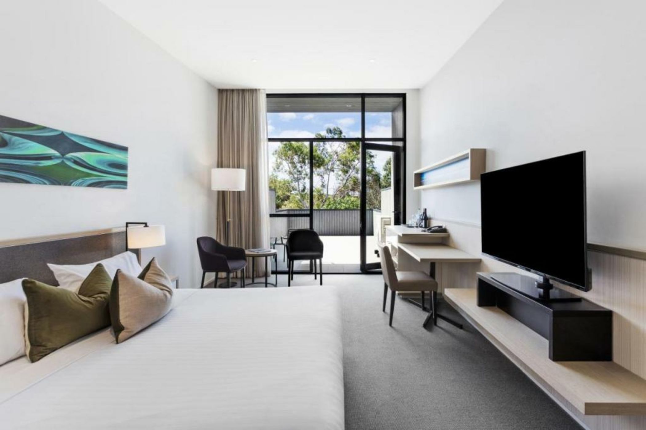 Quarters at Flinders Hotel