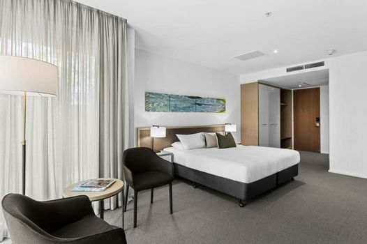 Quarters at Flinders Hotel