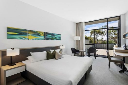 Quarters at Flinders Hotel