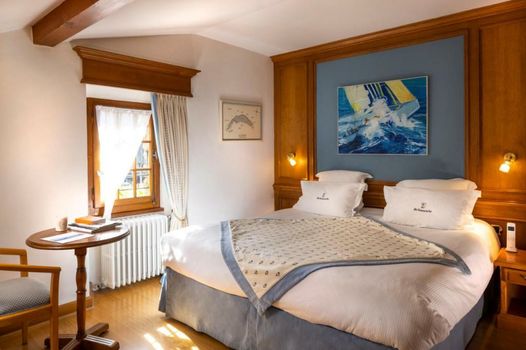 Hôtel Restaurant Du Port