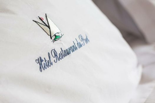 Hôtel Restaurant Du Port