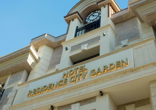 Residence City Garden - Certificate of Excellence Top 10 BEST Five-Stars City Hotels for 2024 awarded by HTIF