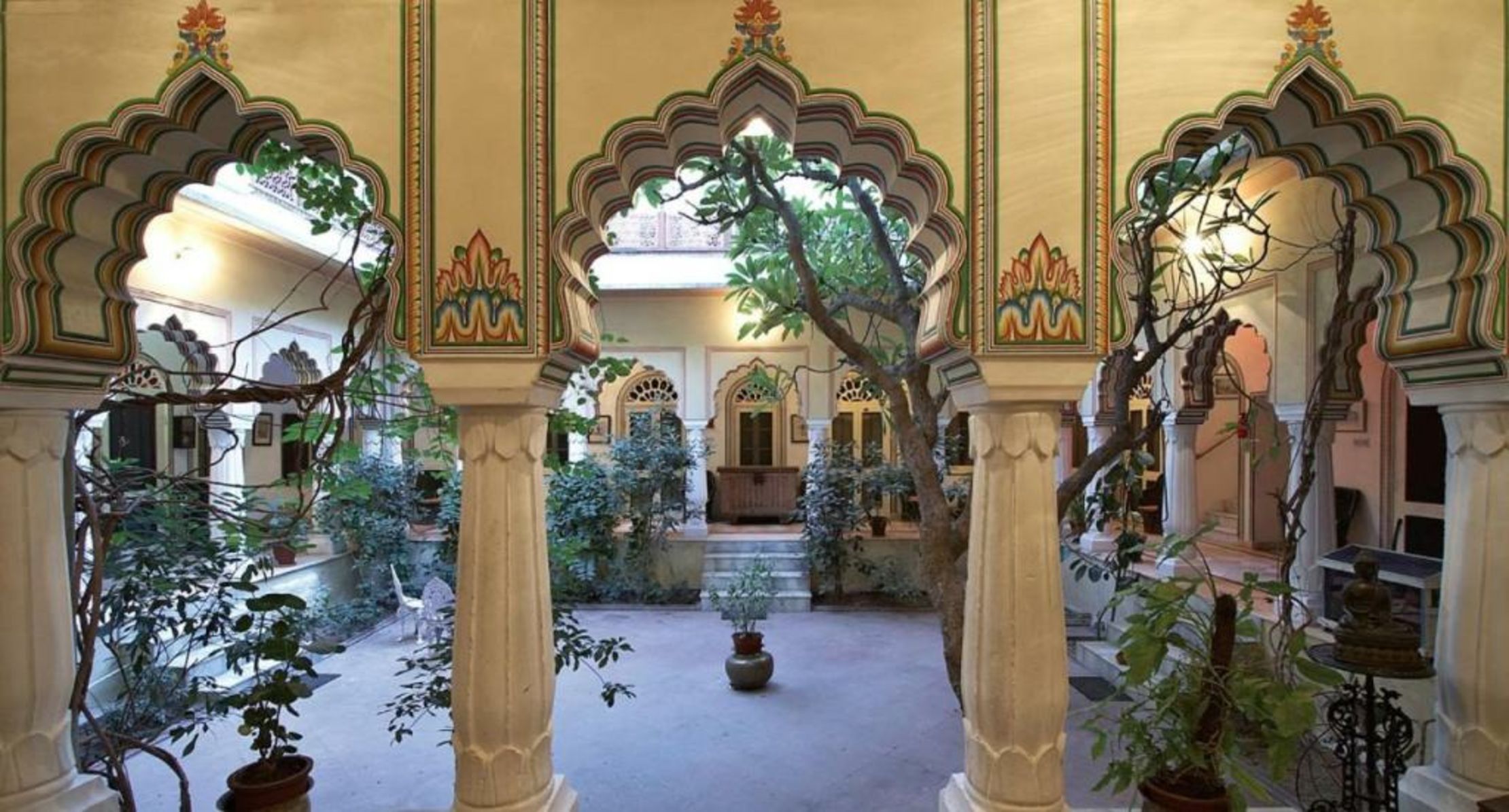 Alsisar Haveli - Heritage Hotel