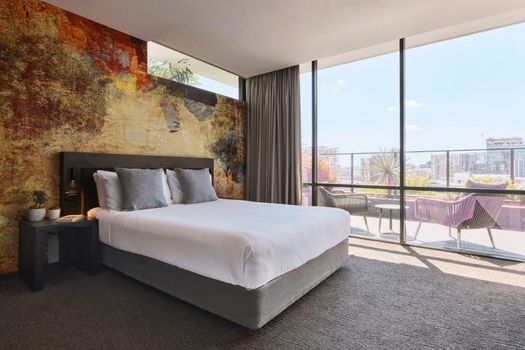 Kennigo Hotel Brisbane, Independent Collection by EVT