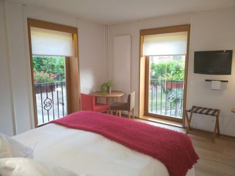 Hotel Echaurren Relais & Châteaux