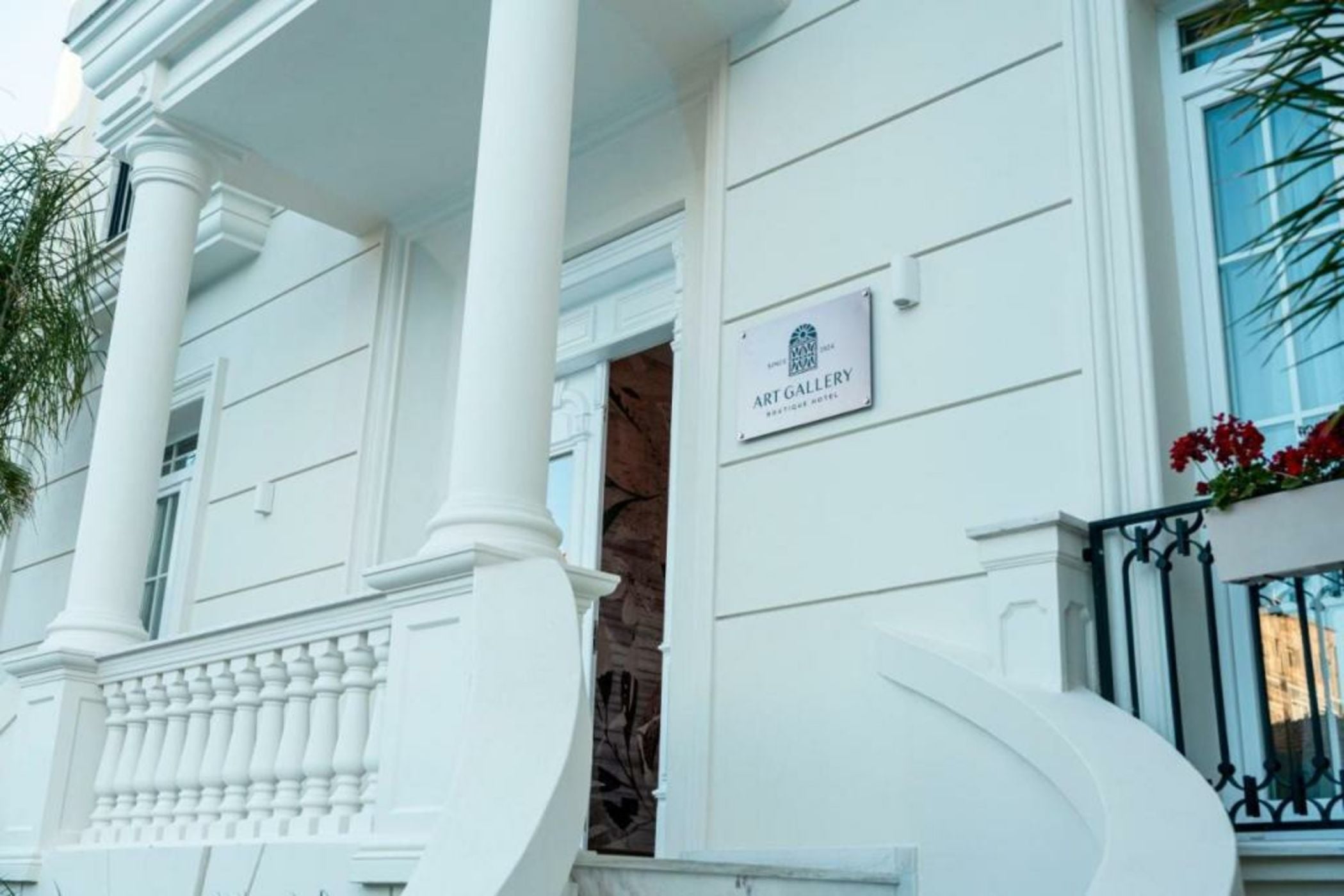 Art Gallery Boutique Hotel