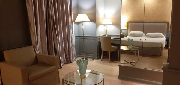 Grand Hotel De La Ville