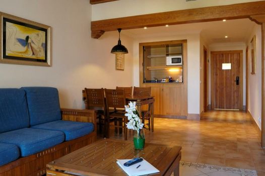 Princesa Yaiza Suite Hotel Resort