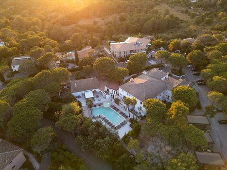 Le Confidentiel Hôtel & SPA