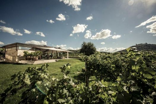 MALAT Weingut und Hotel