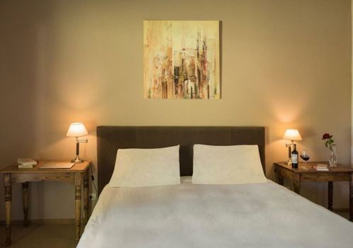 Postales by DOT Boutique