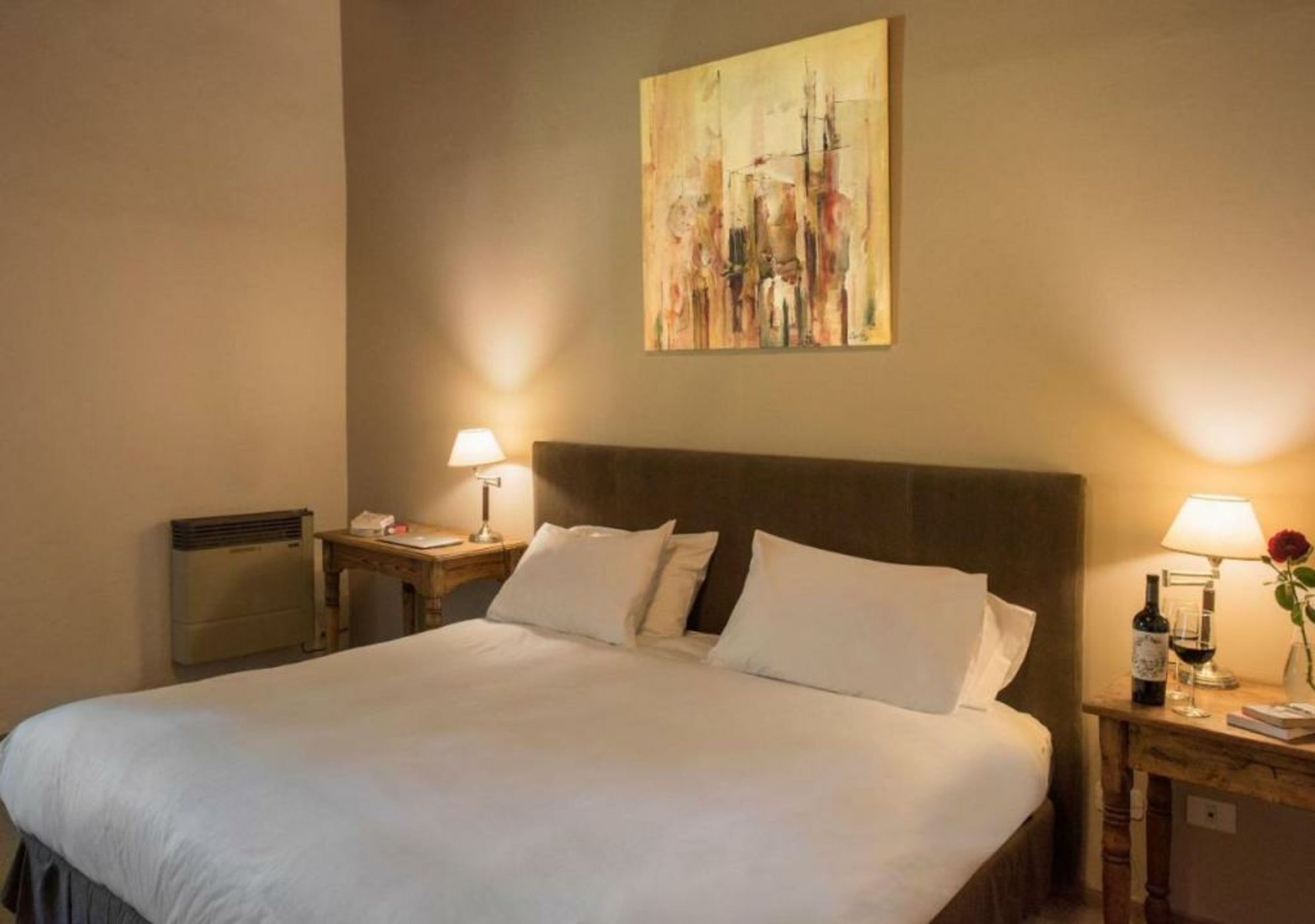 Postales by DOT Boutique