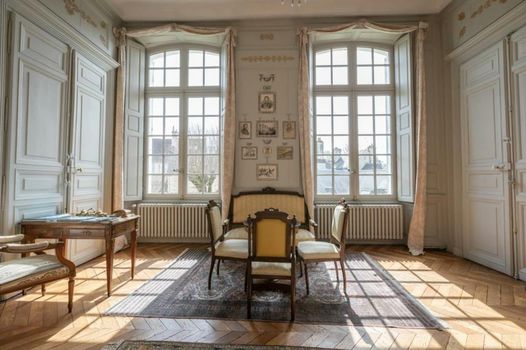 L'Hotel de Panette, Un exceptionnel château en coeur de ville