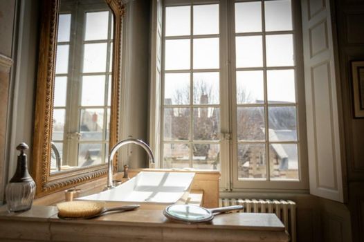 L'Hotel de Panette, Un exceptionnel château en coeur de ville