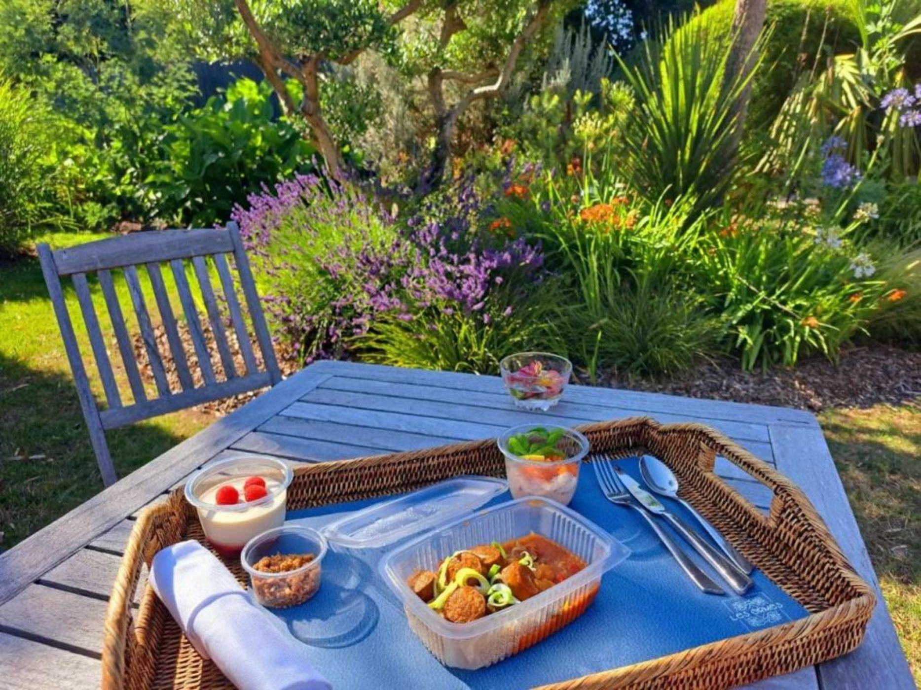 Hôtel Traiteur Les Ormes, The Originals Relais