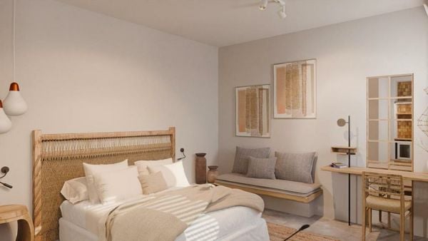 F Fine Suites - Adults Only