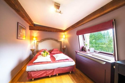 Chateau-Hotel De Belmesnil