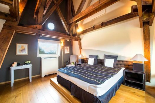 Chateau-Hotel De Belmesnil