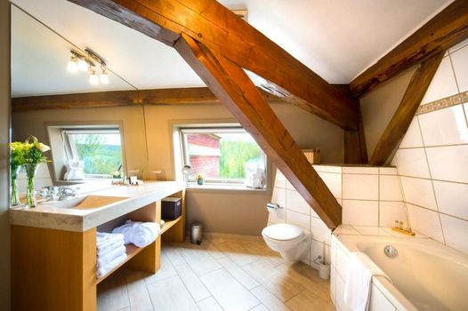 Chateau-Hotel De Belmesnil