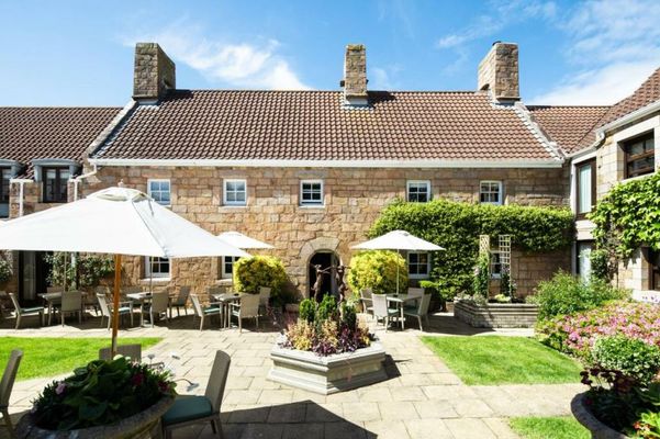 Greenhills Country Hotel