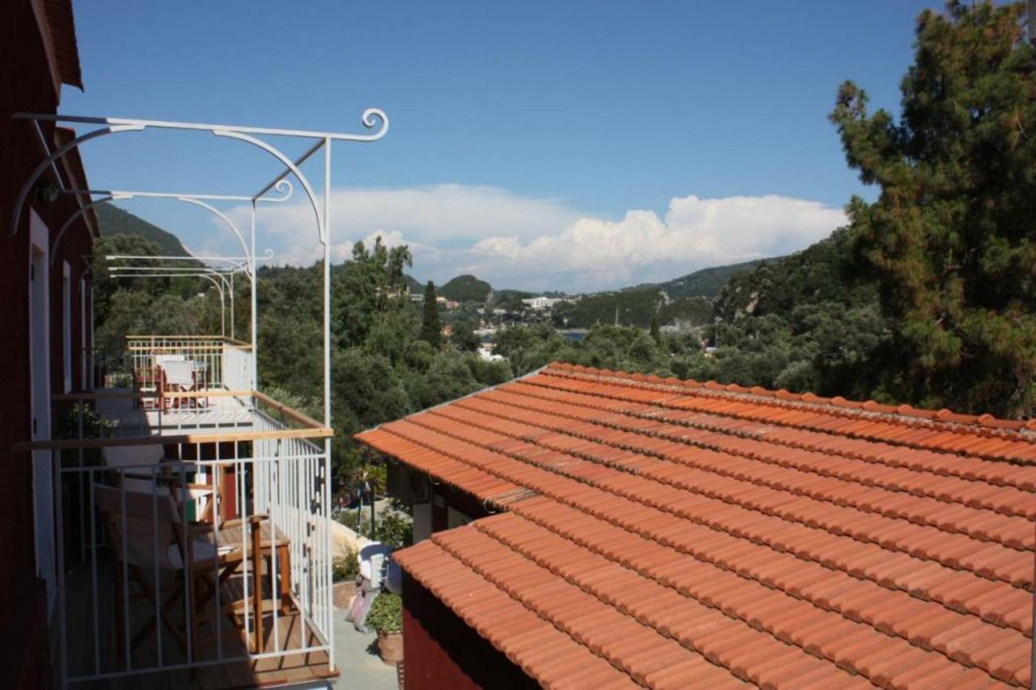 Zefiros Traditional Hotel