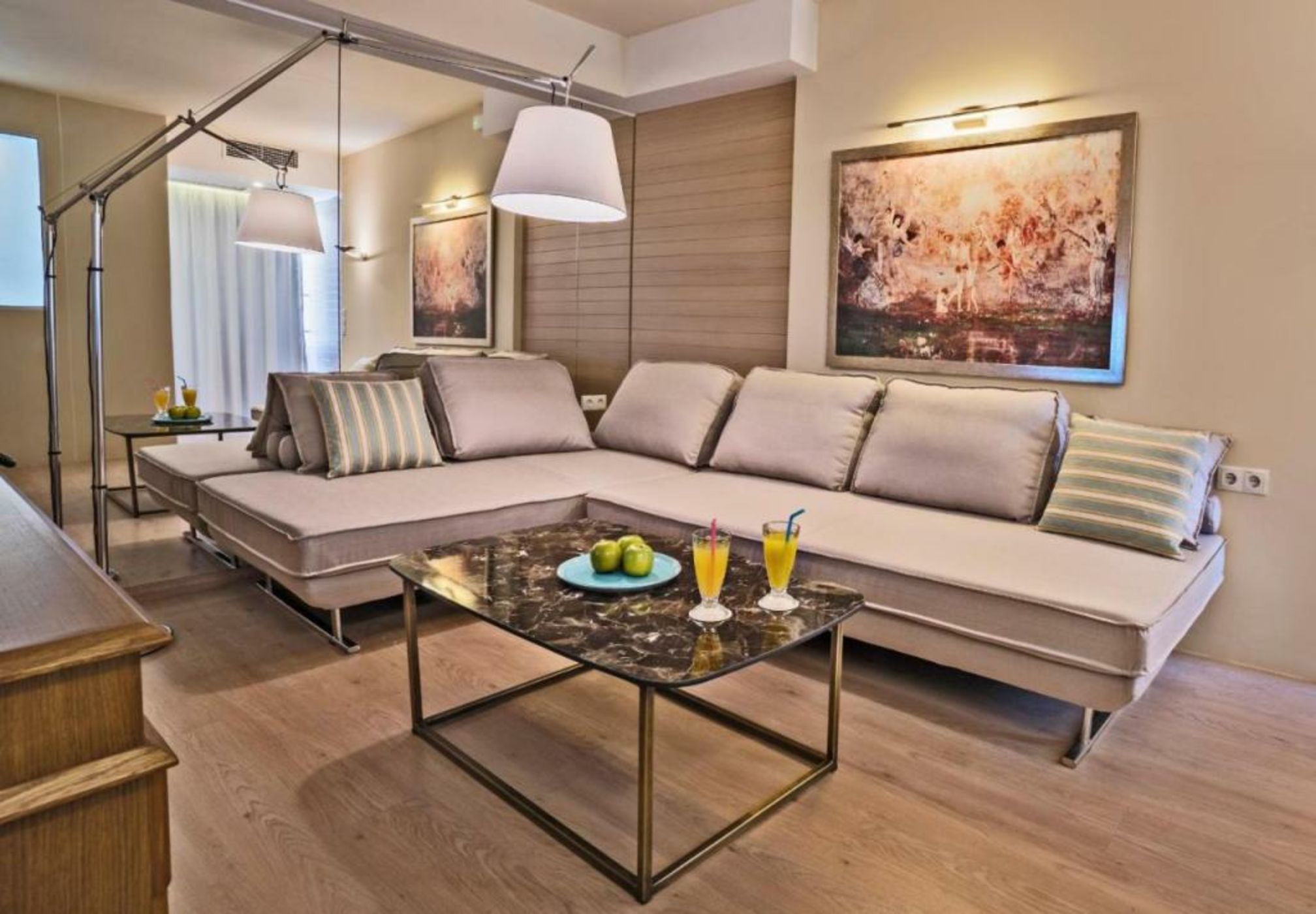 Swell Boutique Hotel