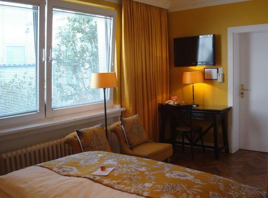 Boutique Hotel Sir & Lady Astor - The Charming City Hotels