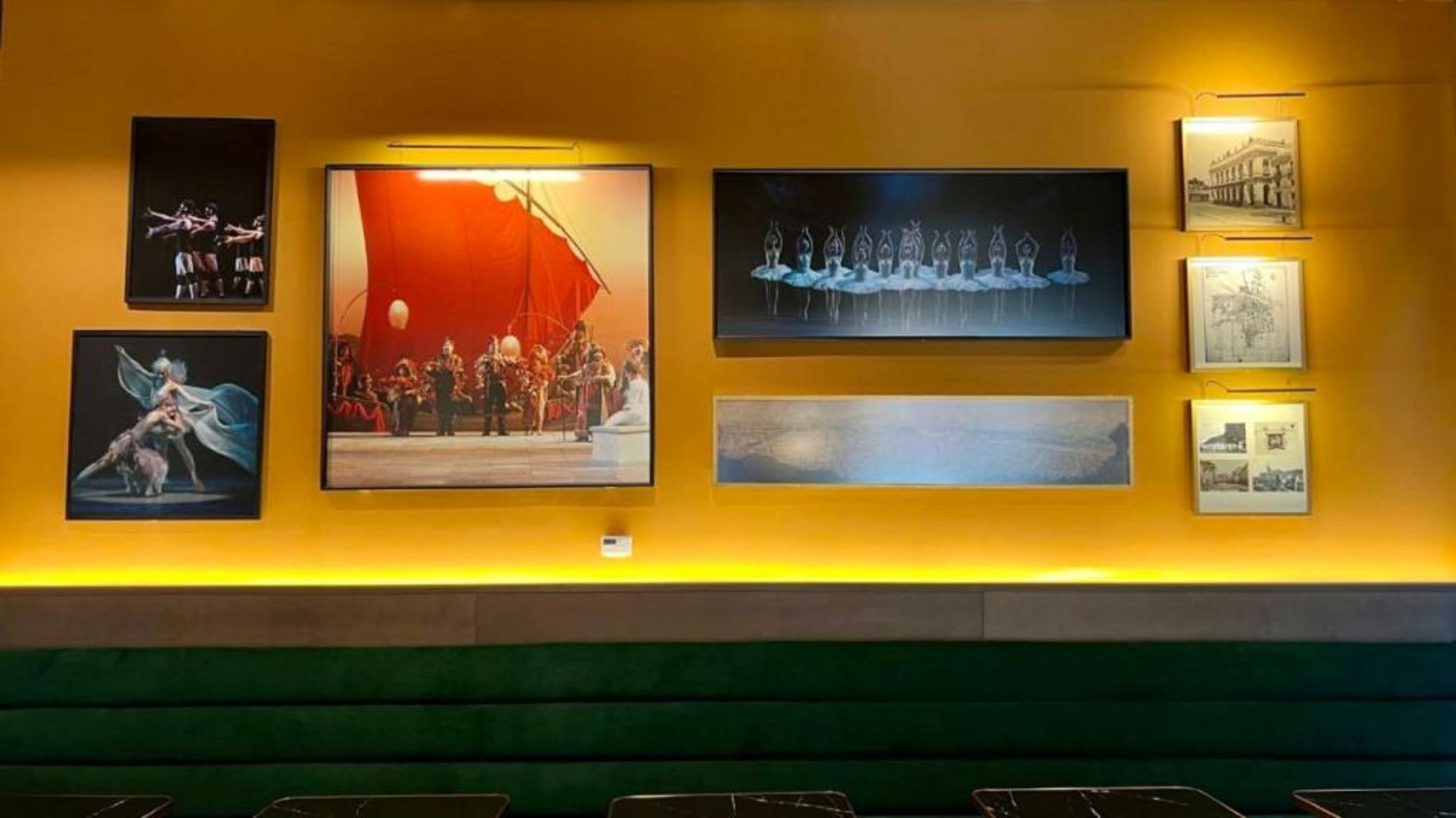 Debaines Hotel Santiago