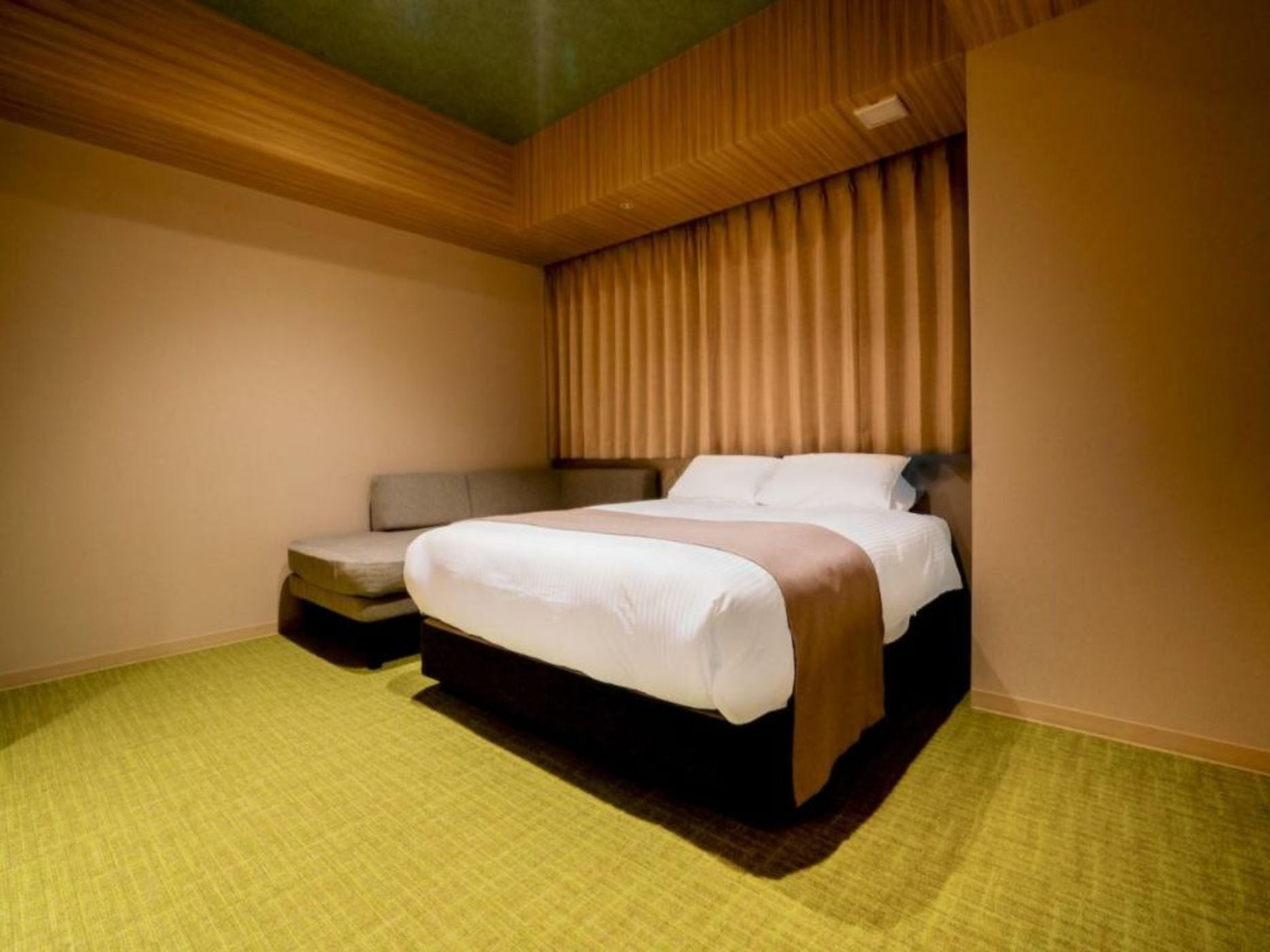 Randor Hotel Namba Osaka Suites