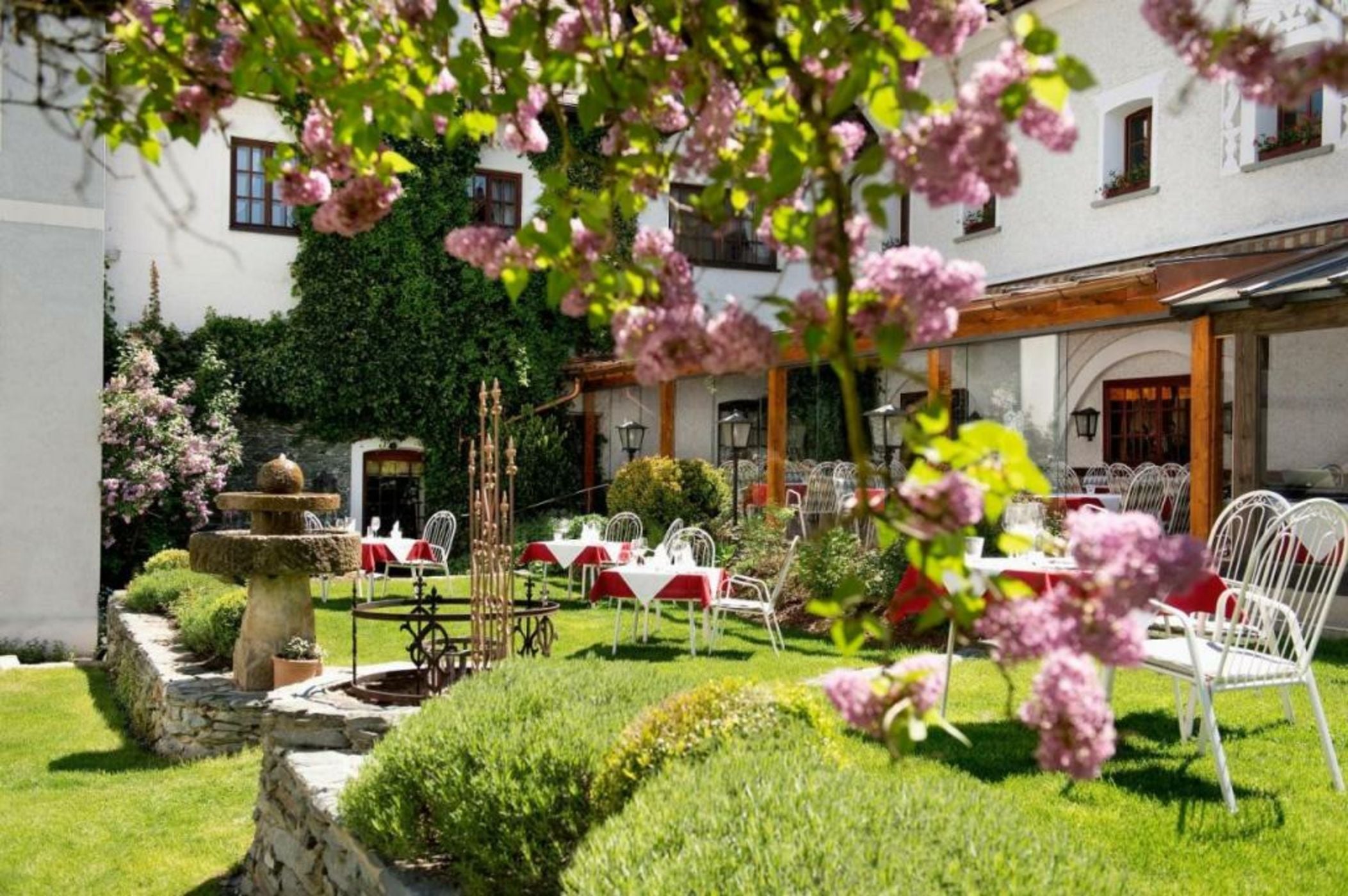 Aparthotel Schloss Thannegg