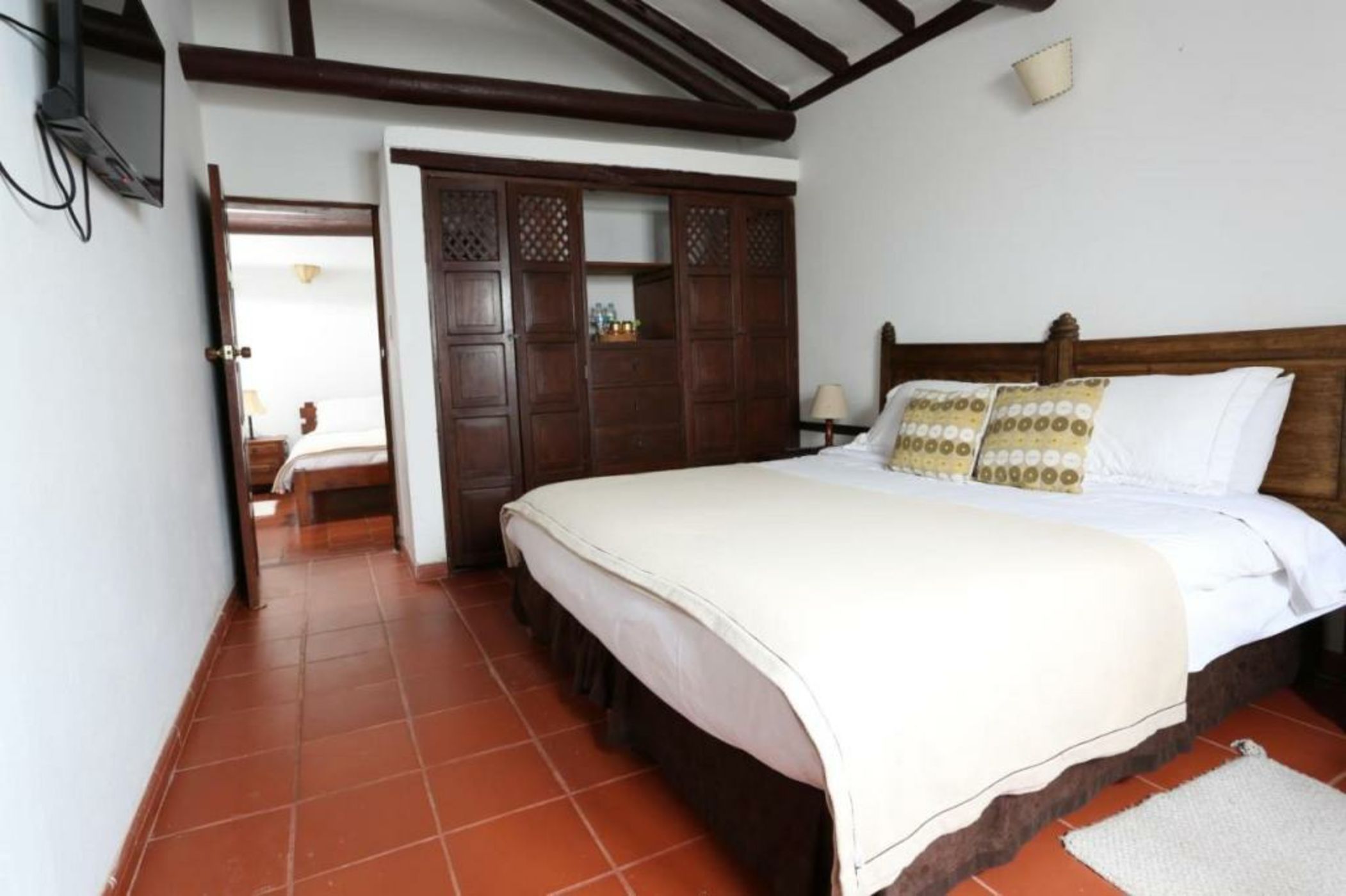 Hotel Mesón de los Virreyes