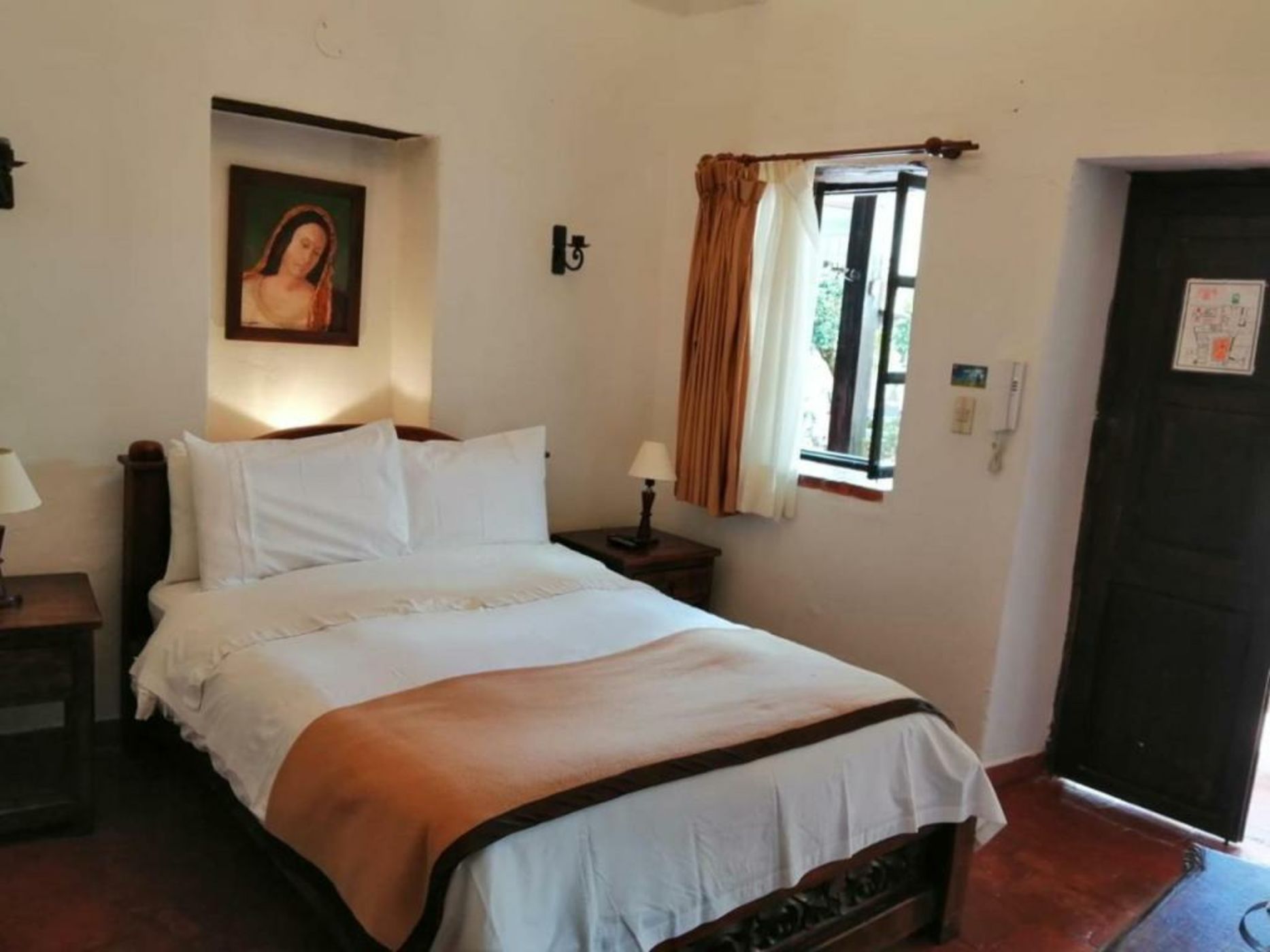 Hotel Mesón de los Virreyes