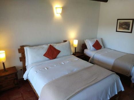 Hotel Mesón de los Virreyes