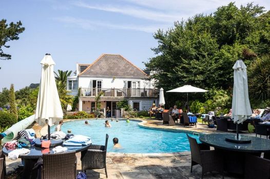 The White House Hotel