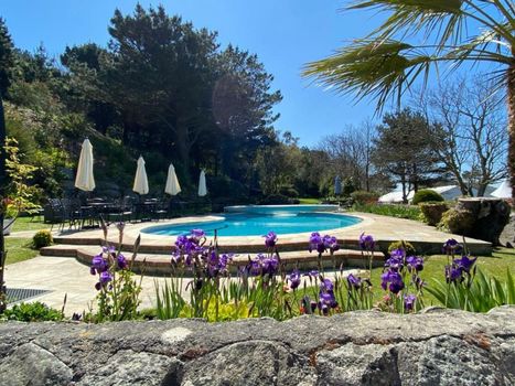 The White House Hotel