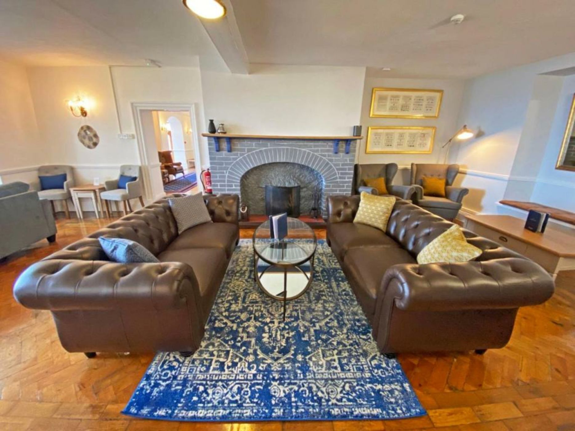 The White House Hotel