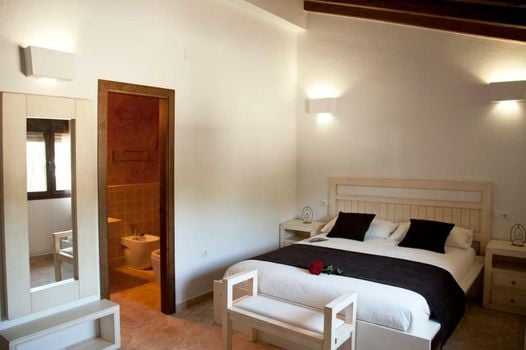 AROHAZ Hotel & Restaurante