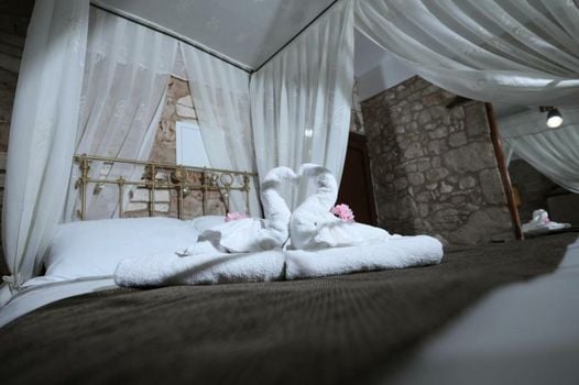 Hanna Koumi Boutique Hotel