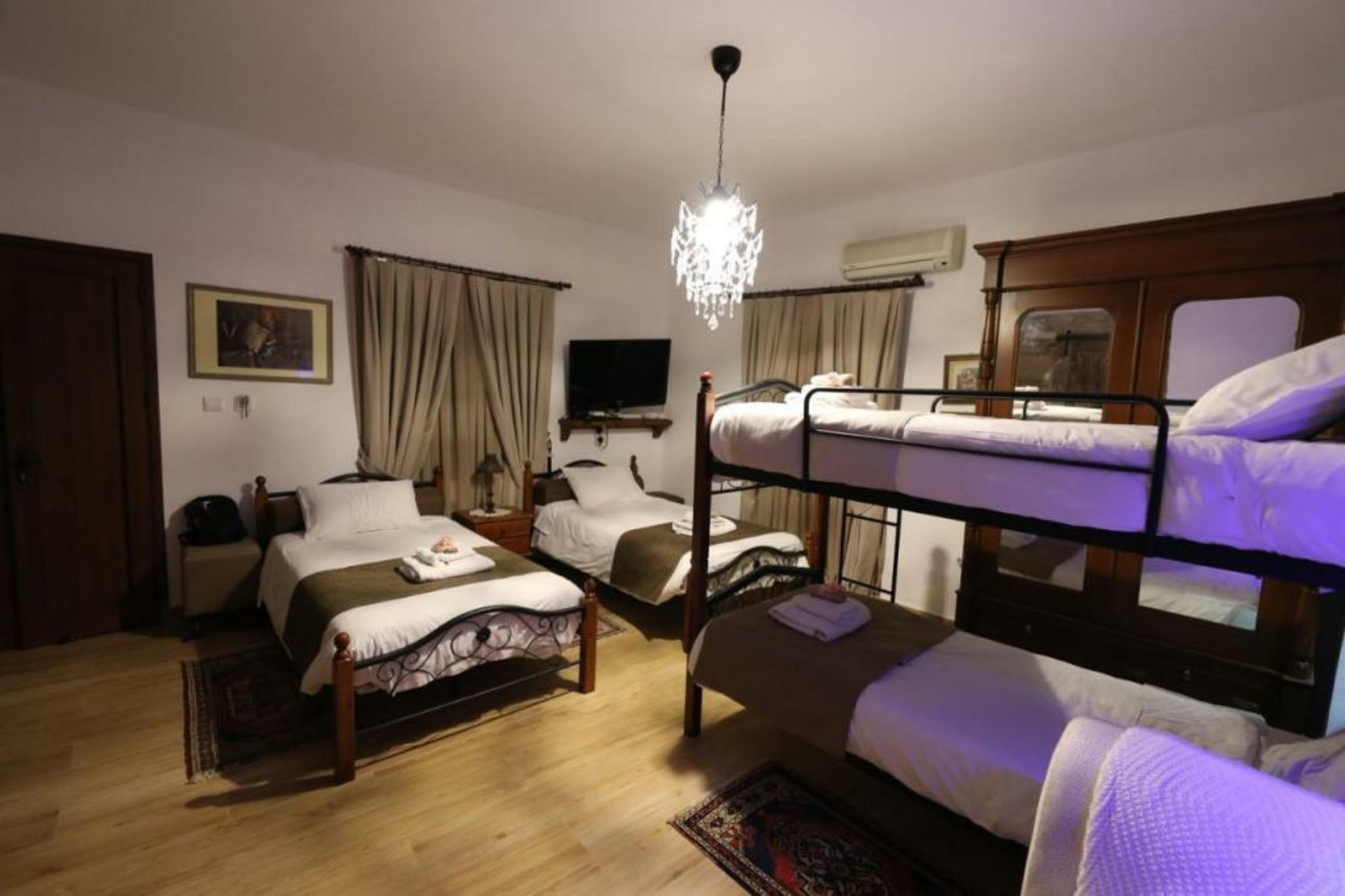 Hanna Koumi Boutique Hotel