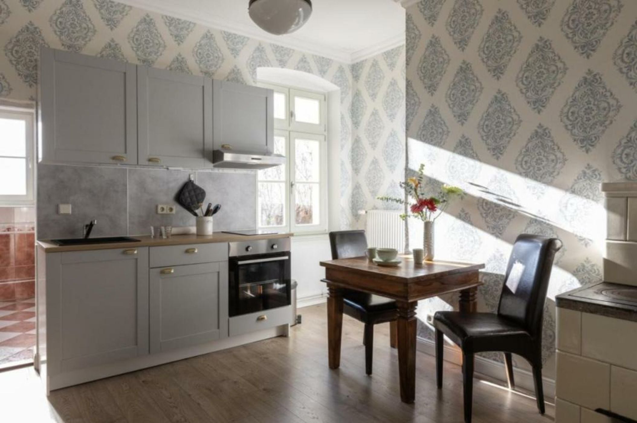 THE GATE GARDEN Hotel