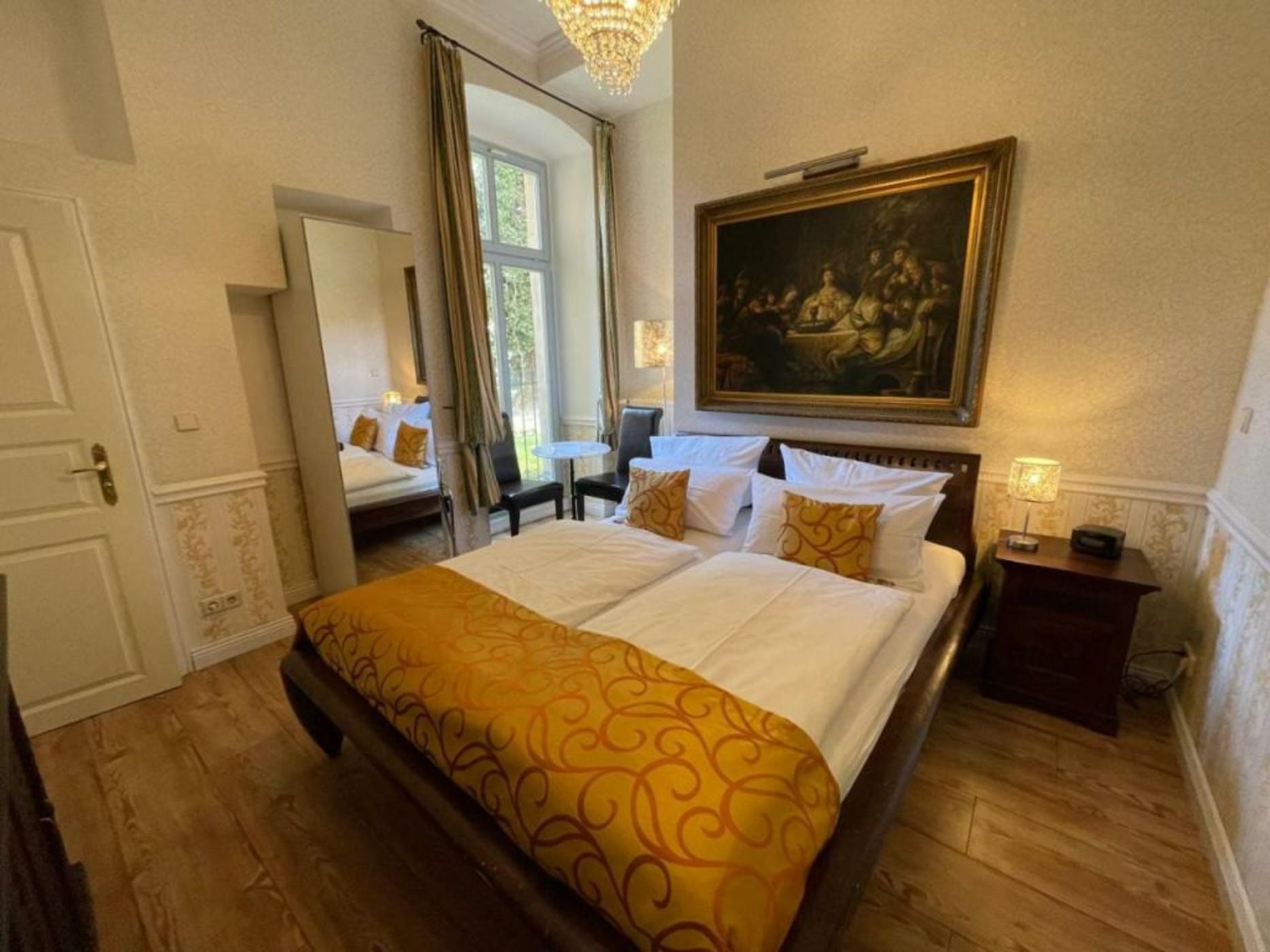 THE GATE GARDEN Hotel